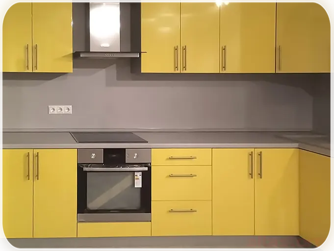 Желтая кухня, фасад мдф пластик