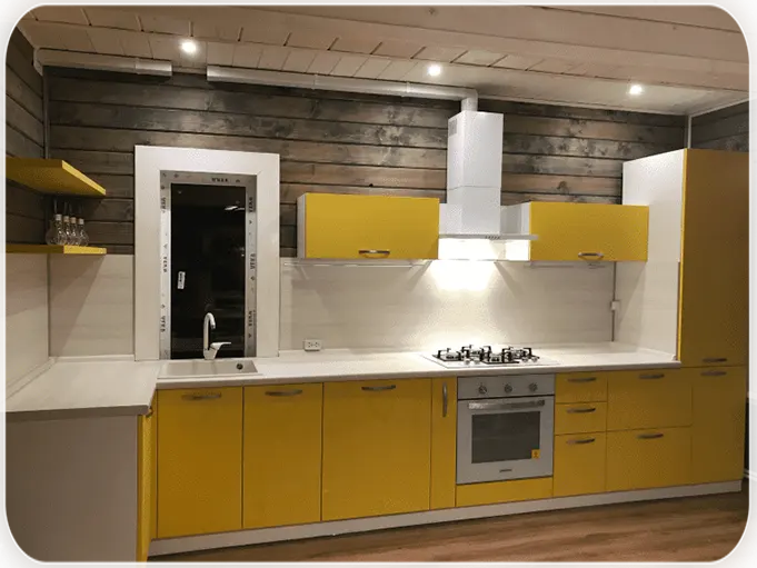 Желтая кухня, фасад пластик - Компания «Маэстро»