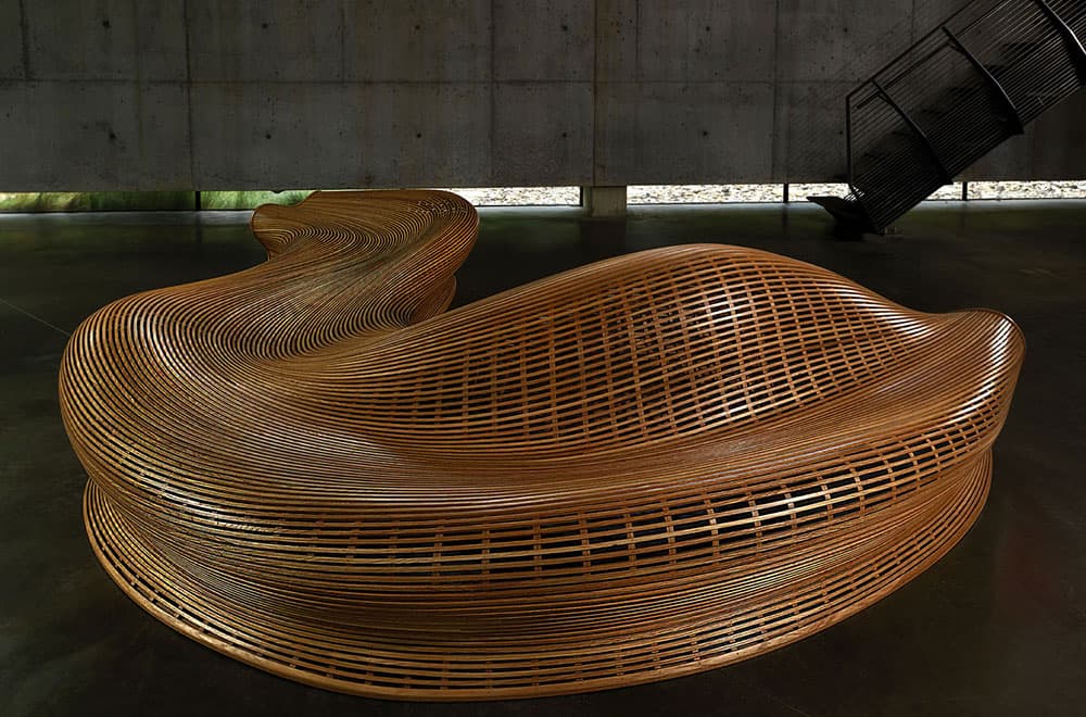 Дизайнерские скамейки из тонких полос древесины - Компания «Маэстро»