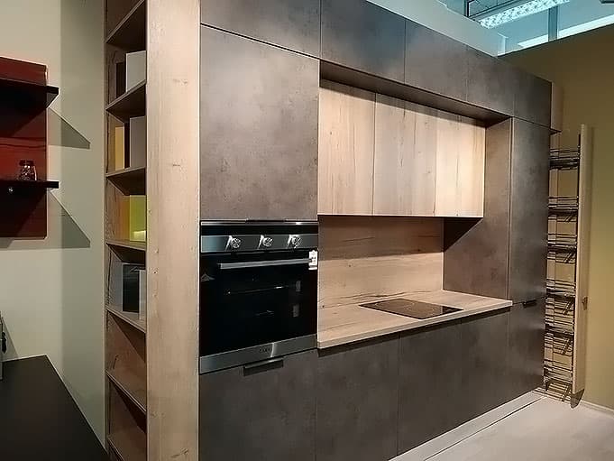 Кухонный гарнитур, цвет бетон